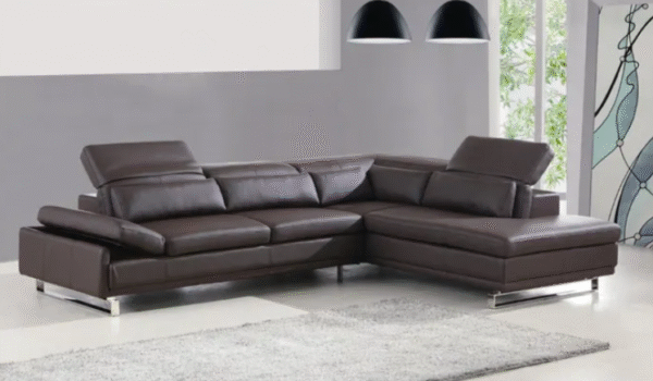 The leather sofa's left and right corner combination backrest is a minimalist piece of furniture with an extremely large seat depth. - 图片 4