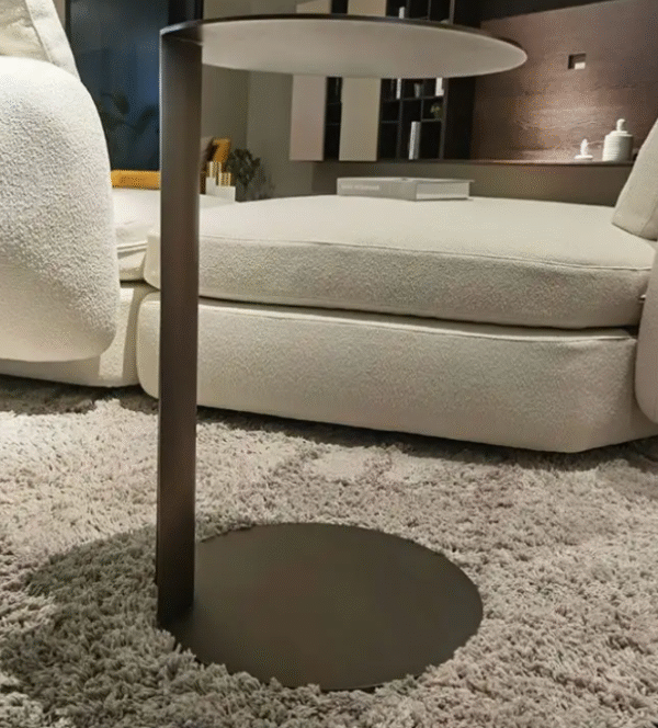 Italian minimalist stainless steel corner table, modern and simple living room design, irregular metal side table, light luxury and movable round table. - 图片 4